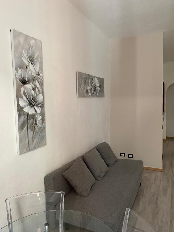 Apartment Cavour 68 Кальярі Екстер'єр фото
